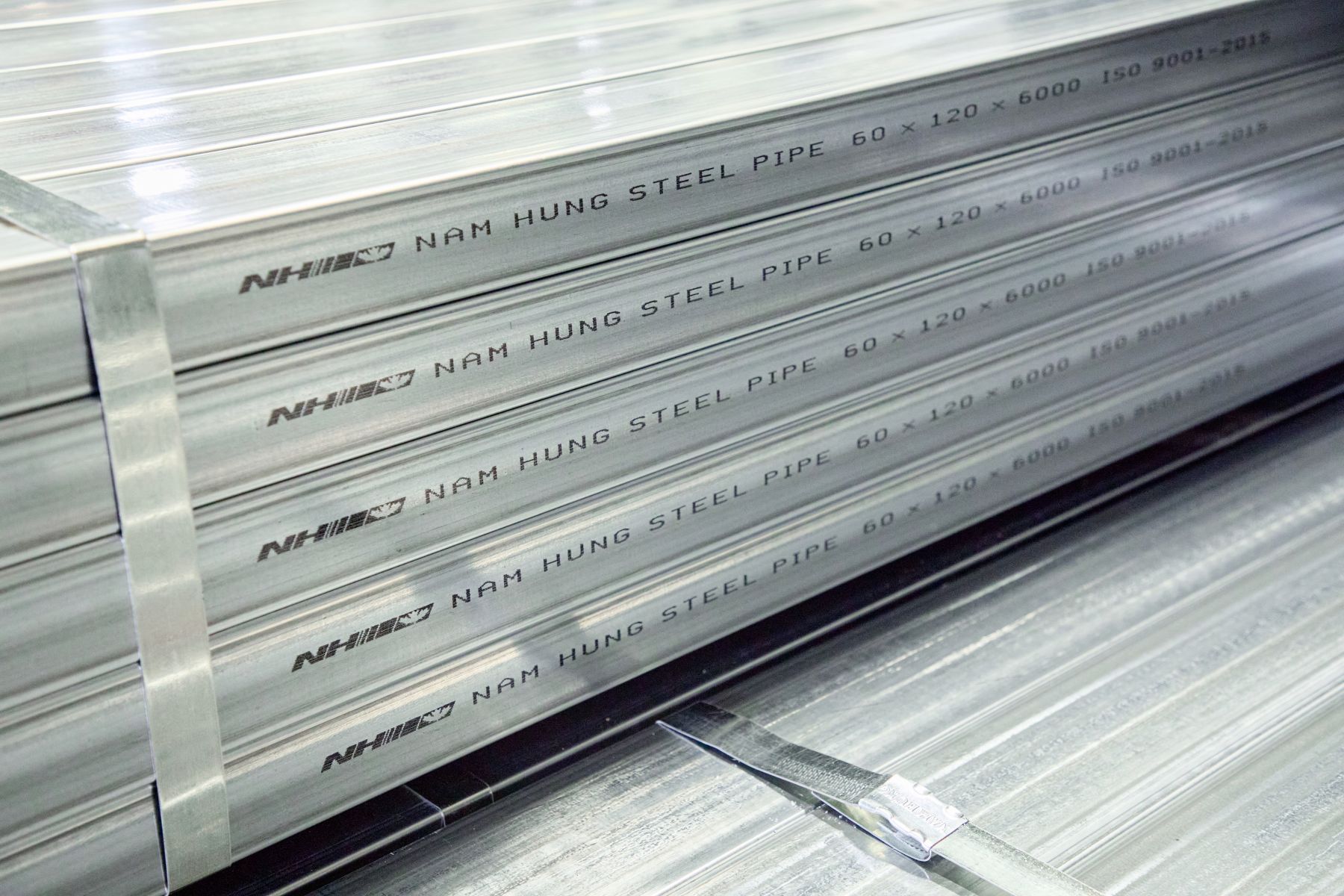 Thép hộp chữ nhật mạ kẽm